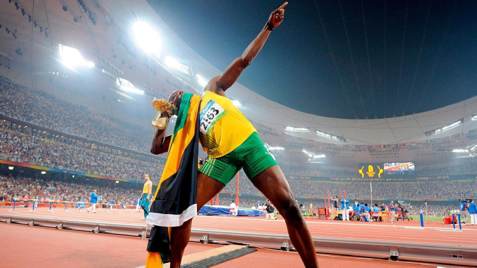 比赛规则变更引爆全场！，蒂姆意外战胜拜仁全场沸腾不已