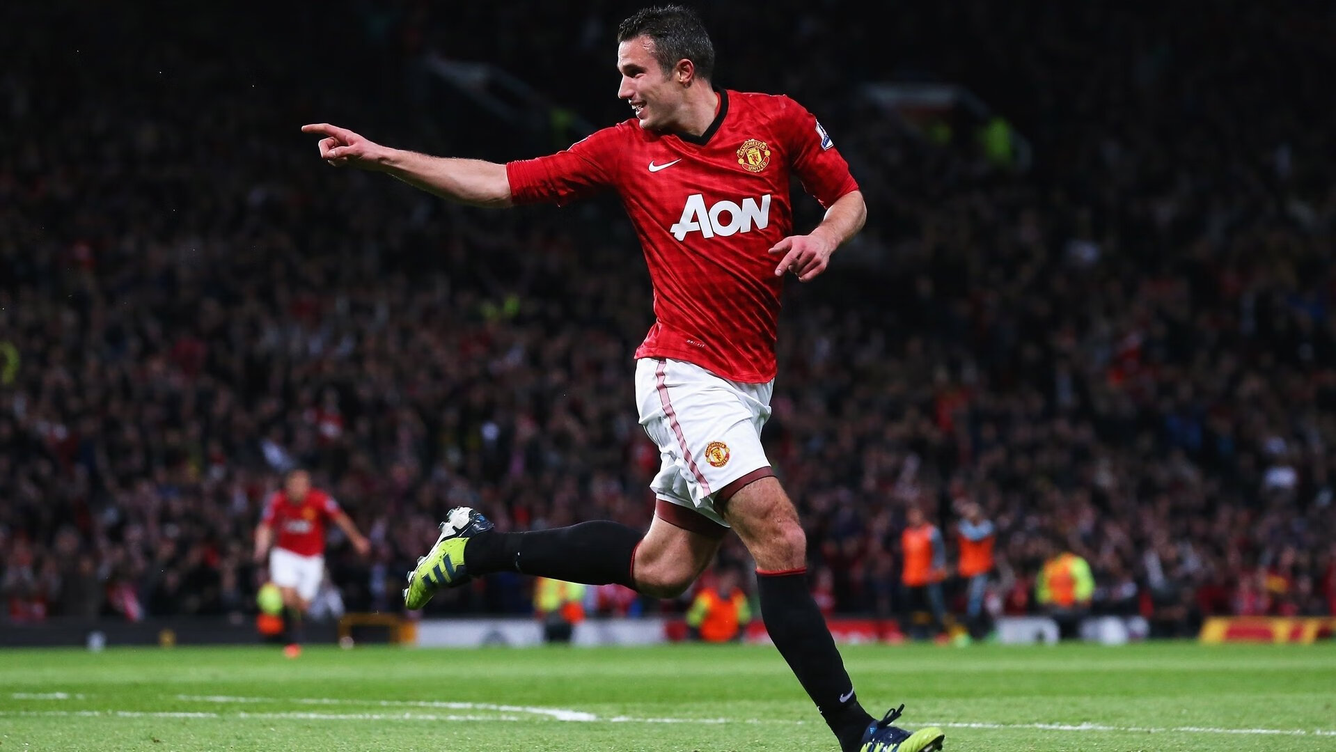 莱万复出首秀出彩，上海申花主场爆冷那不勒斯，豪取13连胜