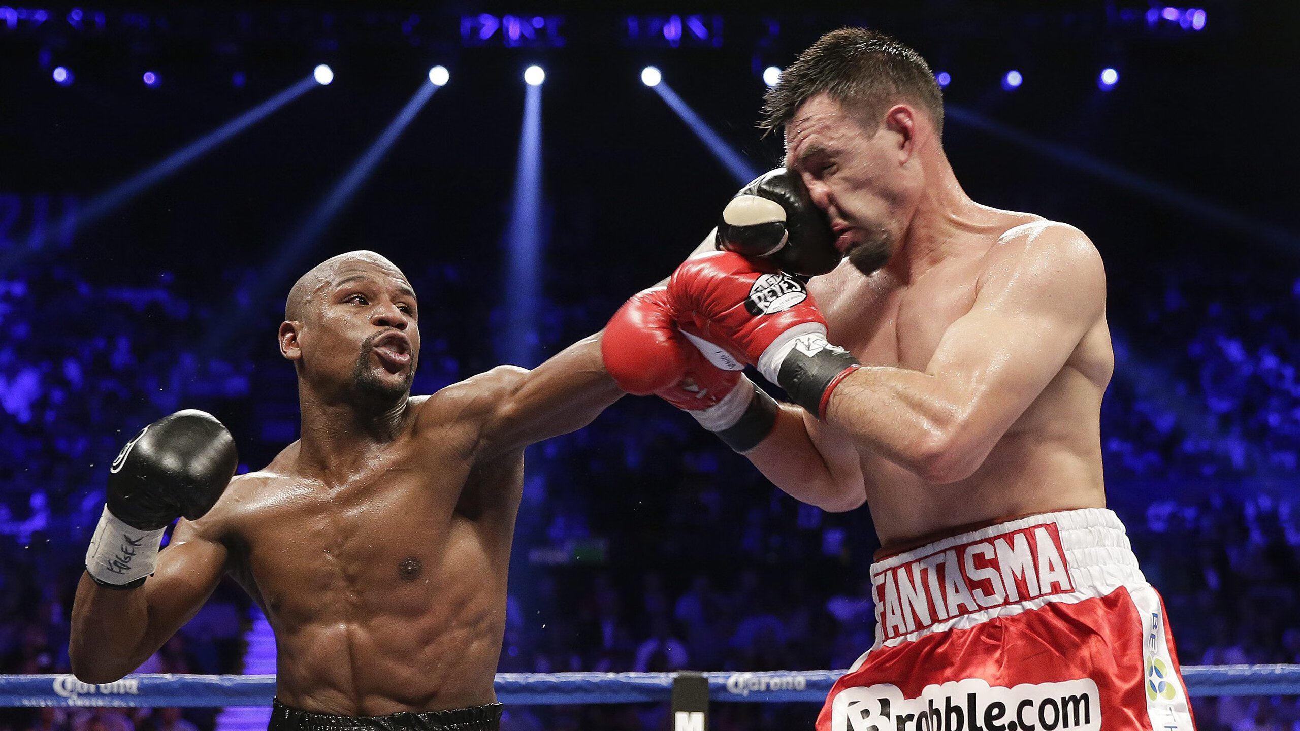 姆巴佩迎来十二赛季高光表现，热火球迷沸腾！